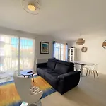 アパート Centre: Beau Duplex T3 3* Avec Balcon, Parking, A Deux Pas De La Et Des Commerces - Fr-1-420-107 *