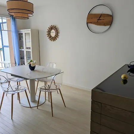 Centre: Beau Duplex T3 3* Avec Balcon, Parking, A Deux Pas De La Et Des Commerces - Fr-1-420-107 Apartament Arcachon